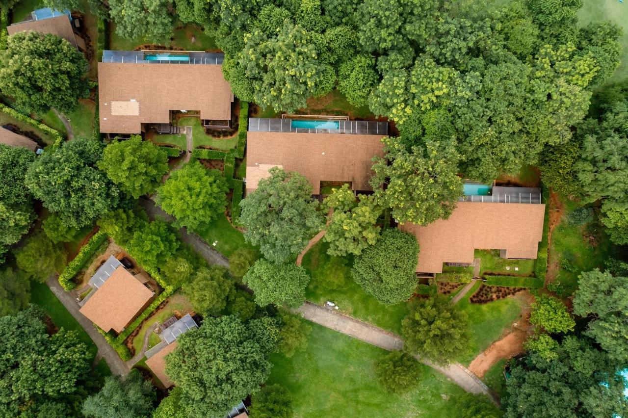 Mountain Creek Golf Resort & Residences Si Khio Exterior photo