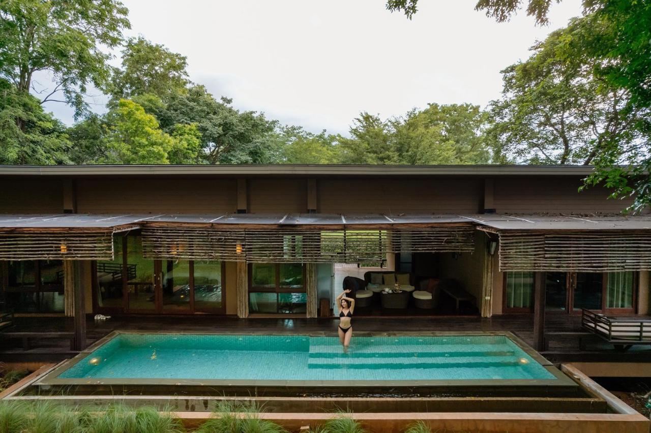 Mountain Creek Golf Resort & Residences Si Khio Exterior photo